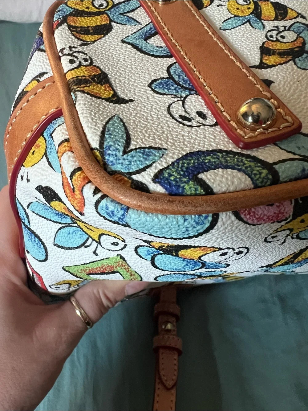 Dooney & Bourke White Bee Print Tote with Tan Trim - Picture 8 of 13